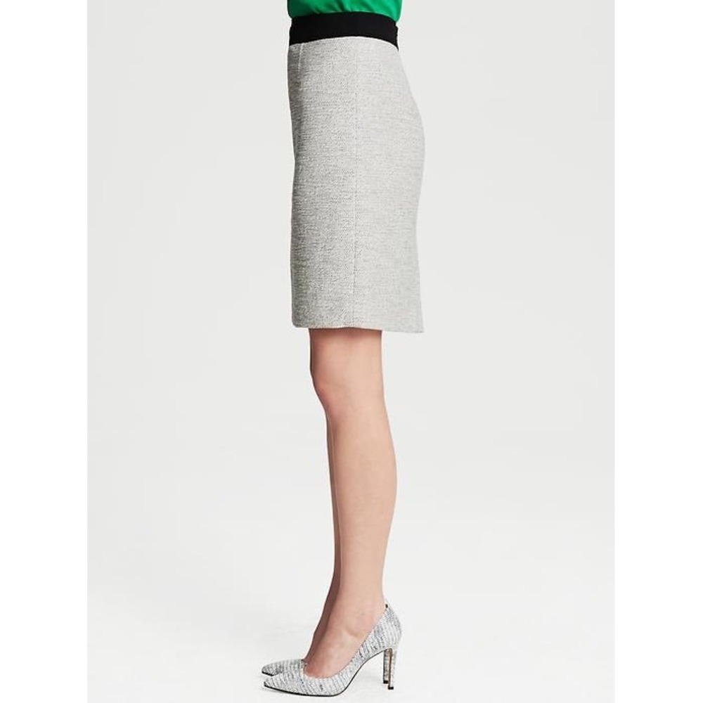 NWT Banana Republic Ivory Tweed Pencil Skirt Black Banded Waist Women's Size 10